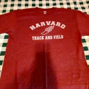 Harvard. Ever heard of it? Track and field men's size large t-shirt